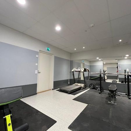 Suite - King Size Bed - Gym&Wifi - Indoor Parking Рованіемі Екстер'єр фото